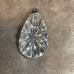 Vintage 1975 Avon Star blaze Pendant, Avon logo on inside of steel pinch bail